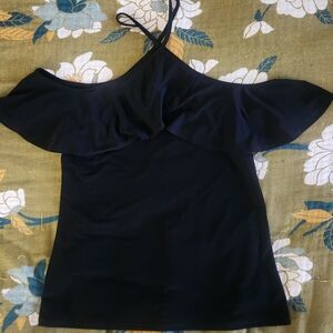 Express/sz Med/black cold shoulder